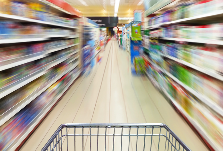 ¿Cuántos carros de autoservicio necesito para mi tienda?