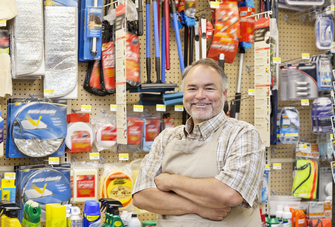 ¿De dónde viene la palabra ferretero?