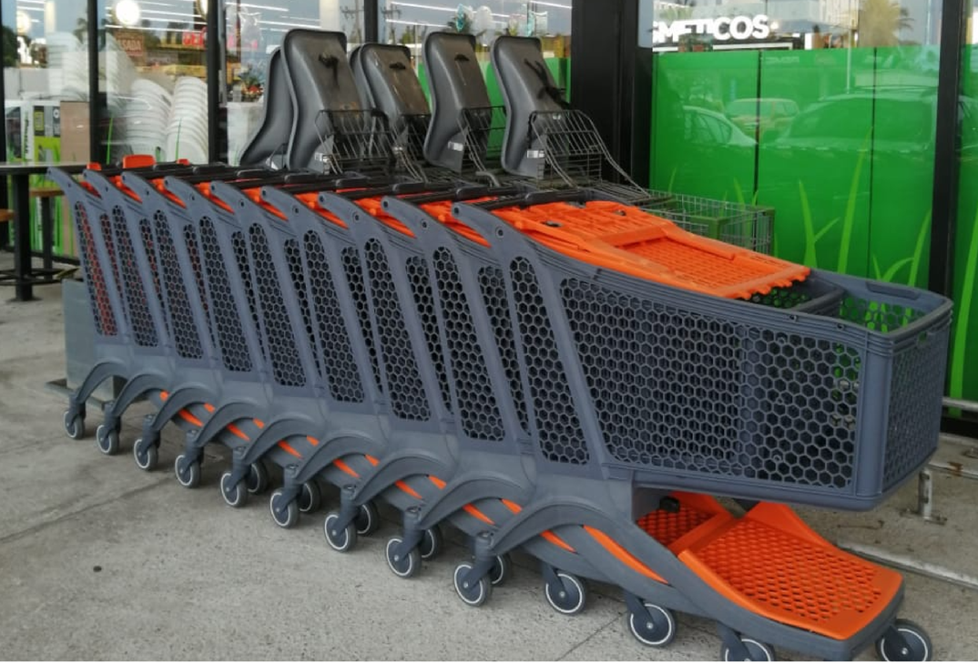 Carros Polycart 100% de plástico llegan a México