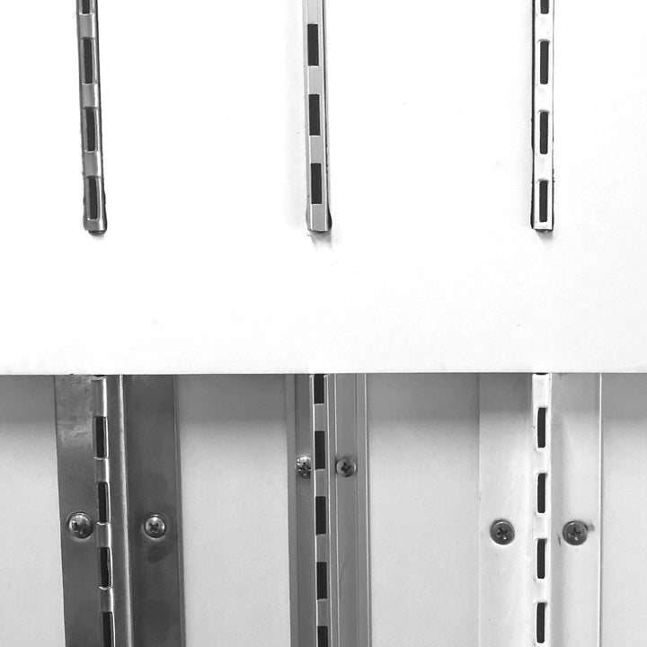 Cremallera en "T" ranuras al frente aluminio - 10 pz